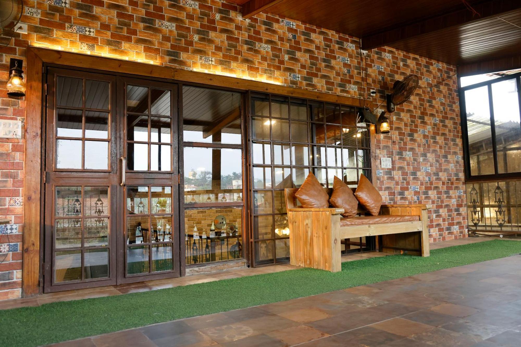 Hot - House Of Travellers, Lonavala By Mody Stays ภายนอก รูปภาพ