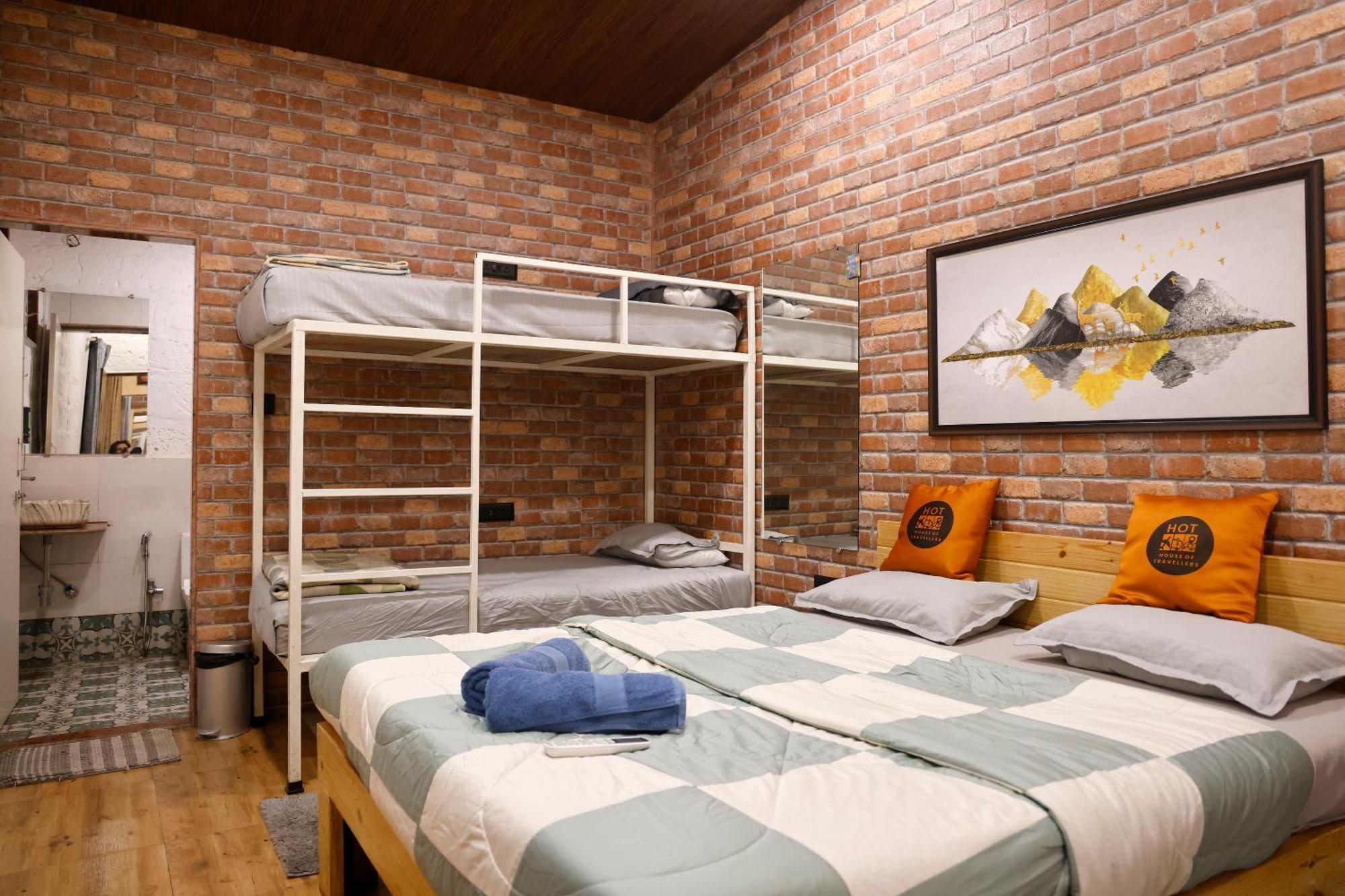 Hot - House Of Travellers, Lonavala By Mody Stays ภายนอก รูปภาพ