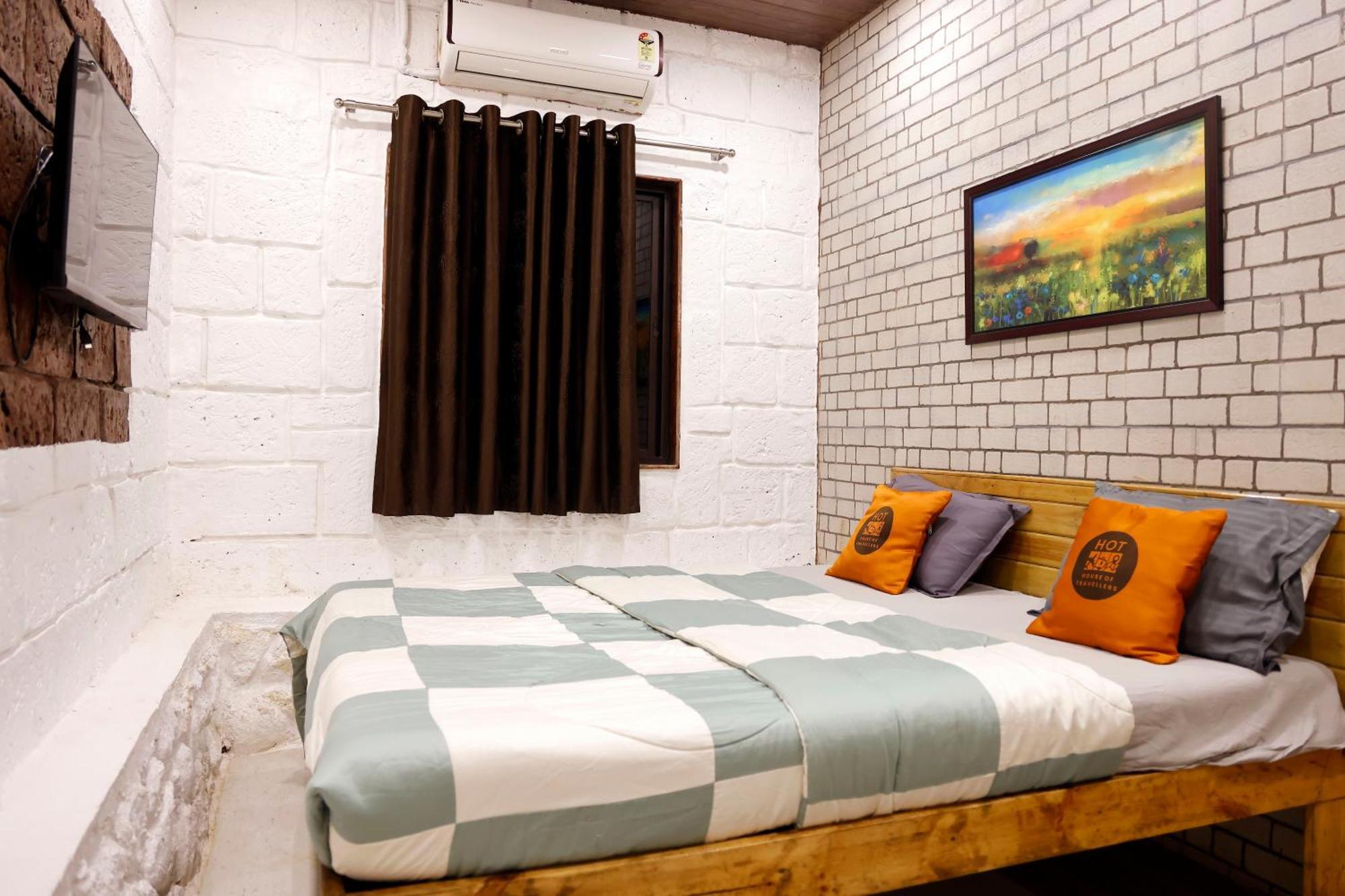 Hot - House Of Travellers, Lonavala By Mody Stays ภายนอก รูปภาพ
